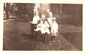 Matilda Foreman with her Grandchildren